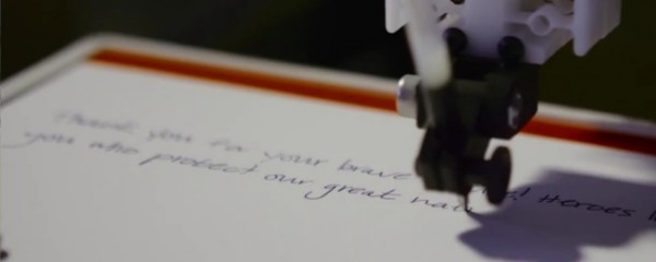 Robô transforma tweets em cartas de agradecimento