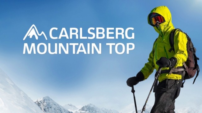 Carlsberg leva três amigos ao topo da montanha