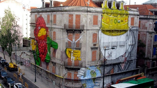 Street Art loves Lisbon. Lisbon loves Street Art.