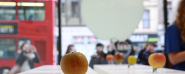 Uma loja apple que vende maçãs