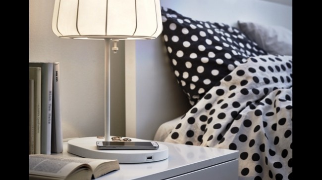 Mobiliário IKEA carrega smartphones via wireless
