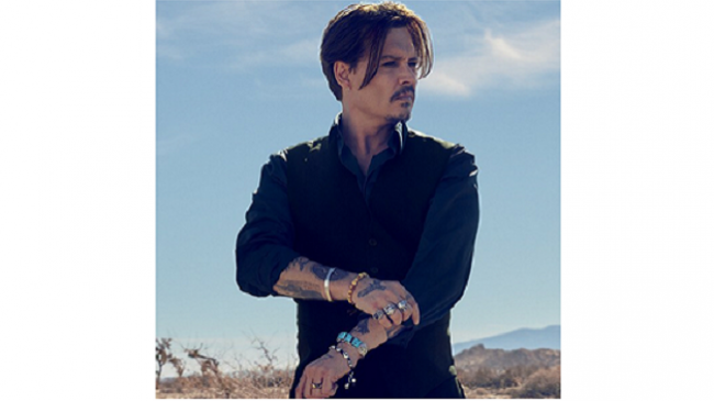 Johnny Depp torna-se no herói da Dior