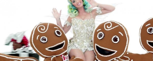 Katy Perry traz fantasia à campanha Holiday da H&M