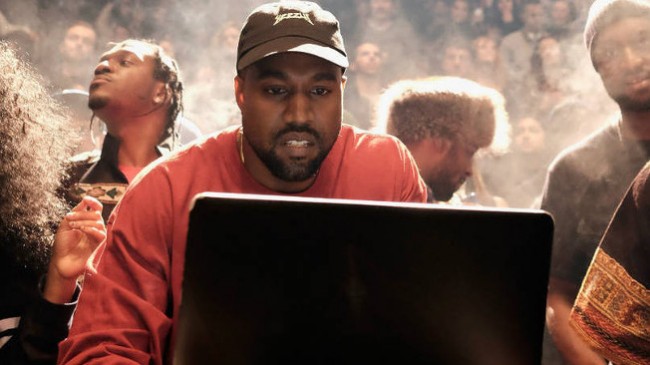 Pizza Hut oferece emprego a Kanye West