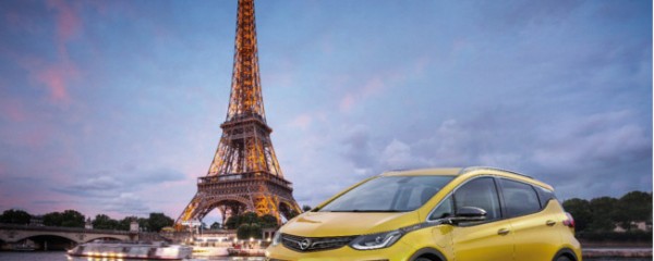 Opel apresenta Ampera-e em Paris