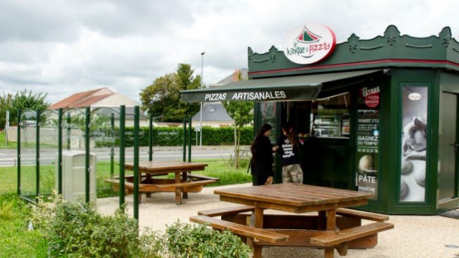 Empresa que vende pizza em quiosques chega a Portugal