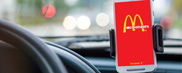 McDonald’s explora serviço de entregas com a Uber