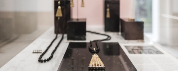 Seis marcas desenham coleção de jóias inspirada em Serralves