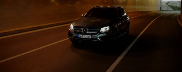 Mercedes-Benz grava campanha em Lisboa