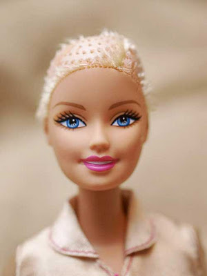 Mattel cria Barbie sem cabelo