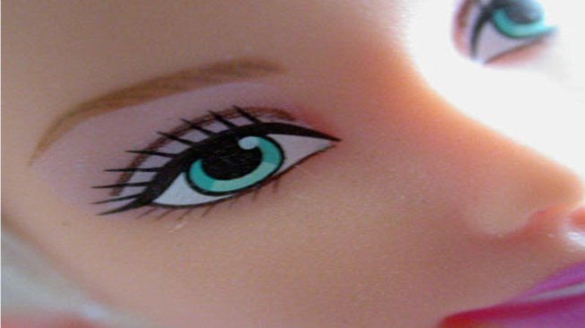 Mattel cria Barbie sem cabelo