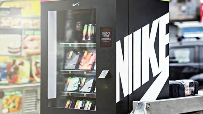 Nike recompensa exercício físico com produtos da marca