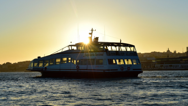 Confeitaria Nacional apresenta River Cruise Sightseeing